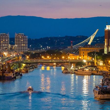 Homeaway Pescara Airport سان جيوفانّي تْيَتينو المظهر الخارجي الصورة